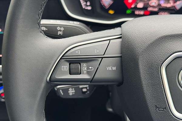 2025 Audi Q3 35 TFSI S line F3