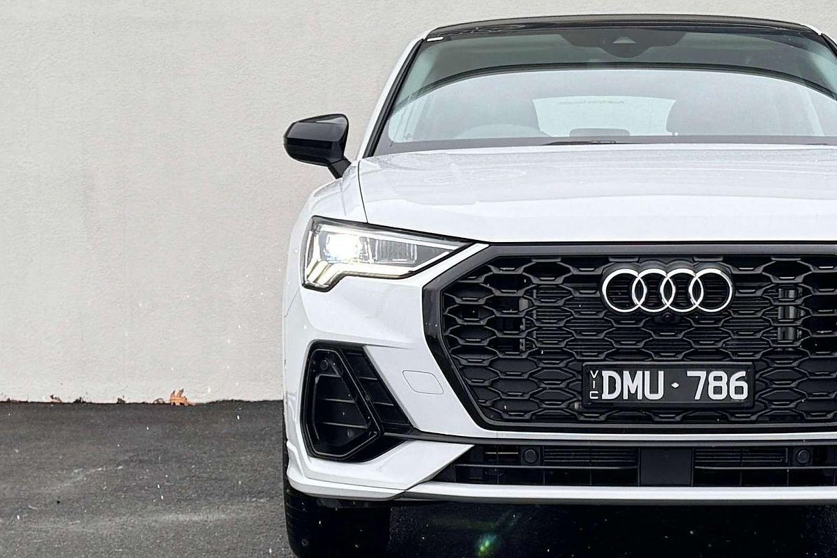 2025 Audi Q3 35 TFSI S line F3