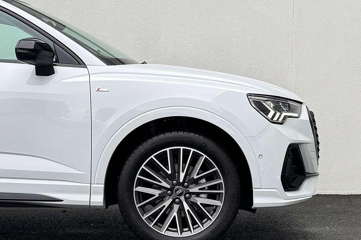 2025 Audi Q3 35 TFSI S line F3