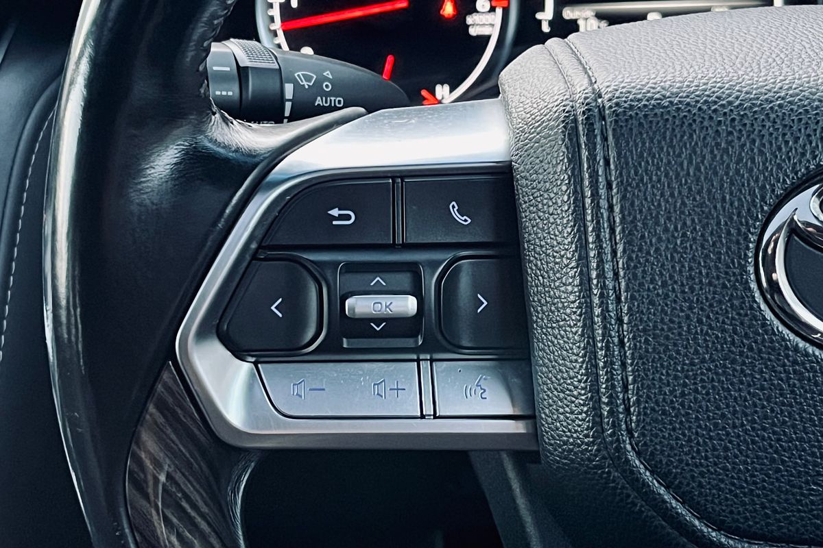 2022 Toyota Landcruiser VX FJA300R