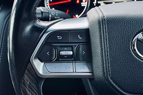 2022 Toyota Landcruiser VX FJA300R