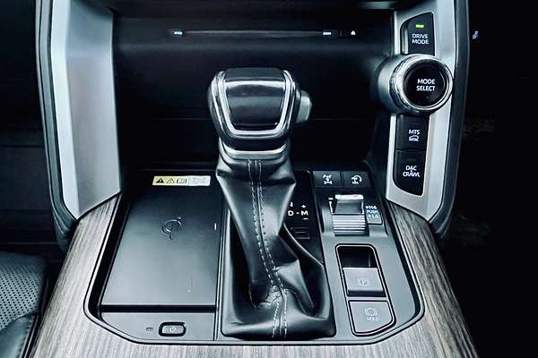 2022 Toyota Landcruiser VX FJA300R