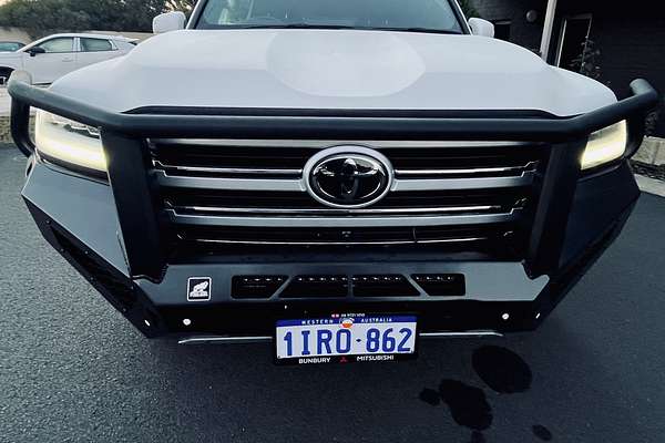 2022 Toyota Landcruiser VX FJA300R
