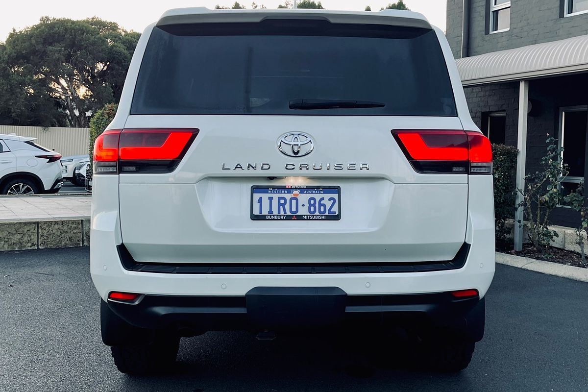 2022 Toyota Landcruiser VX FJA300R