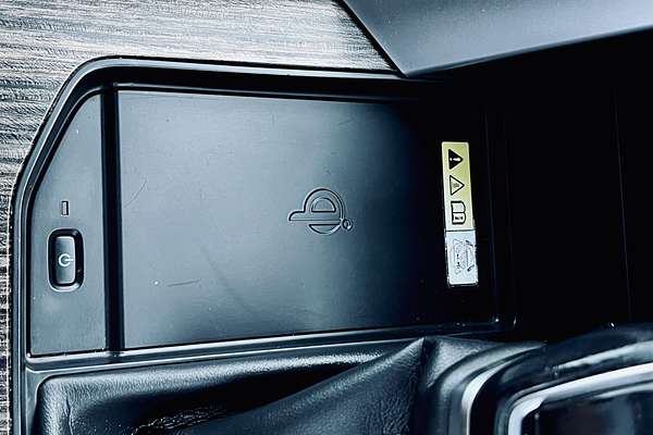 2022 Toyota Landcruiser VX FJA300R