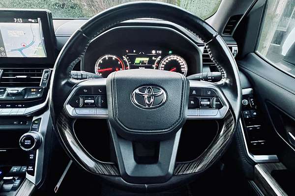 2022 Toyota Landcruiser VX FJA300R
