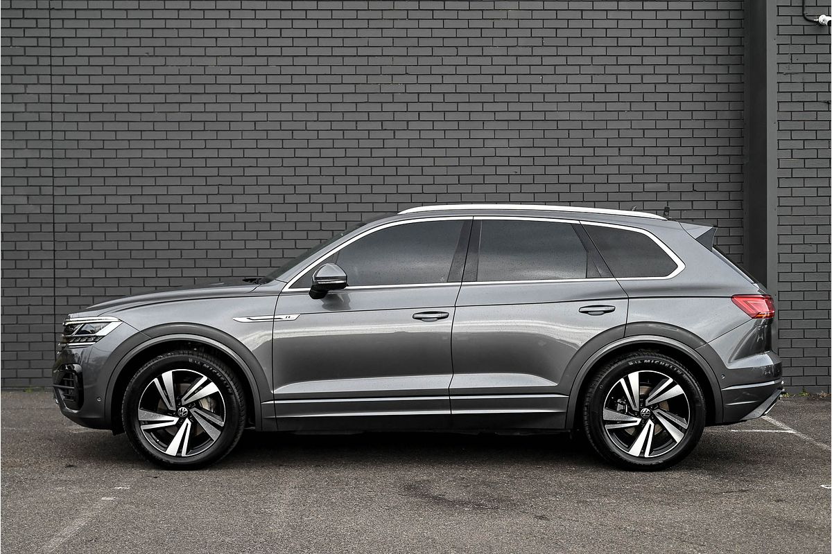 2021 Volkswagen Touareg 210TDI R-Line CR