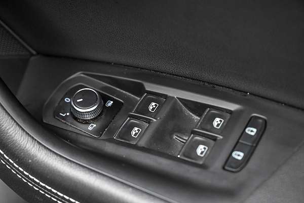 2021 Volkswagen Touareg 210TDI R-Line CR