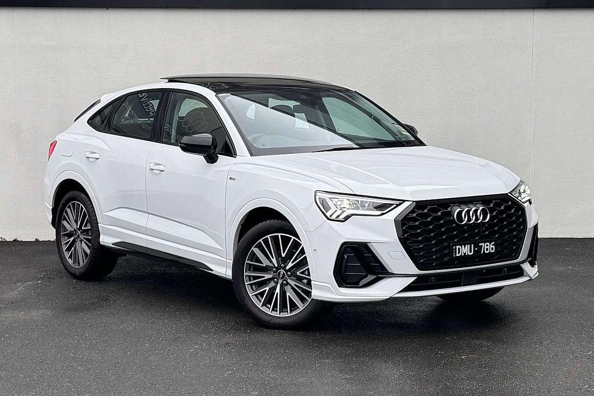 2025 Audi Q3 35 TFSI S line F3