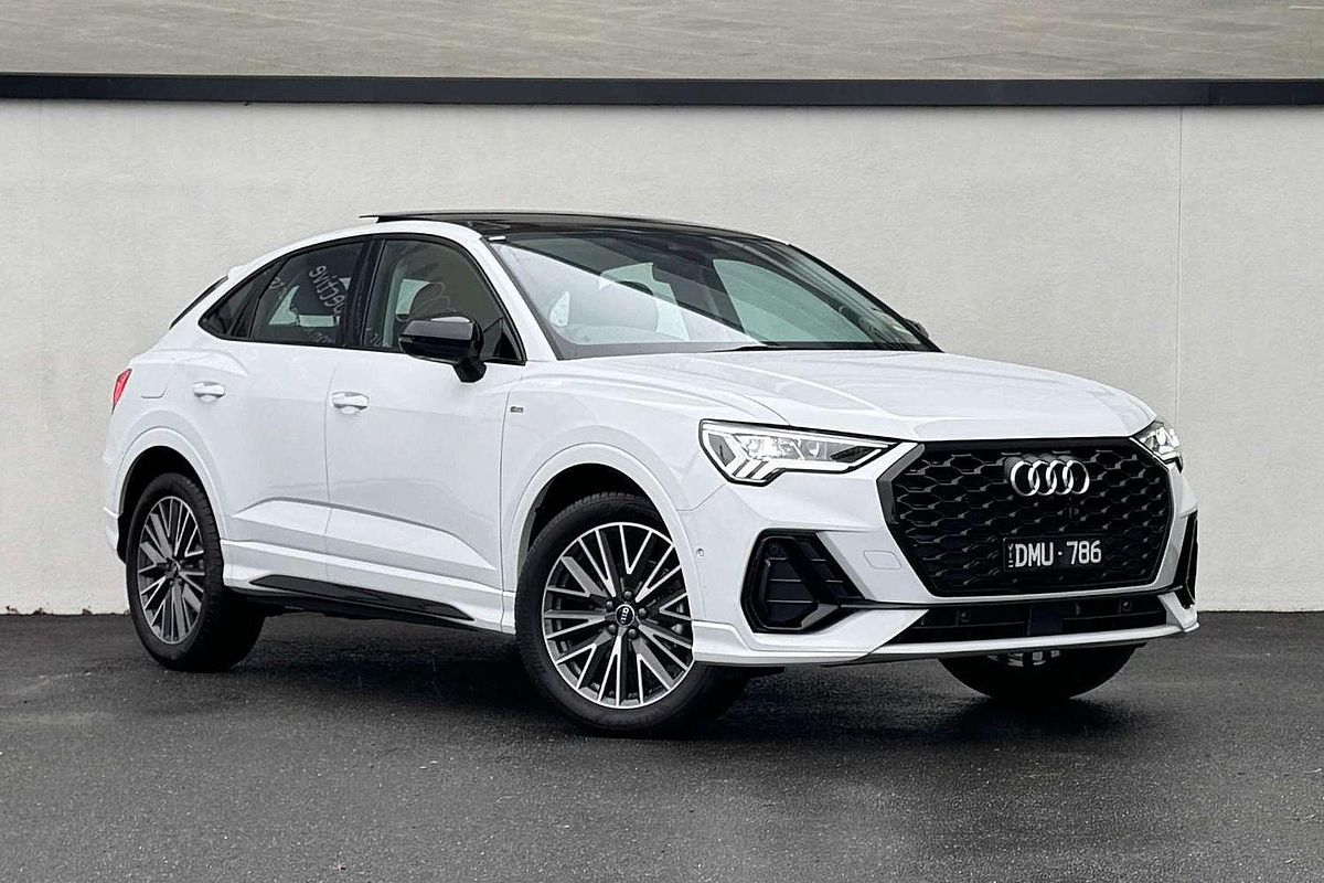 2025 Audi Q3 35 TFSI S line F3