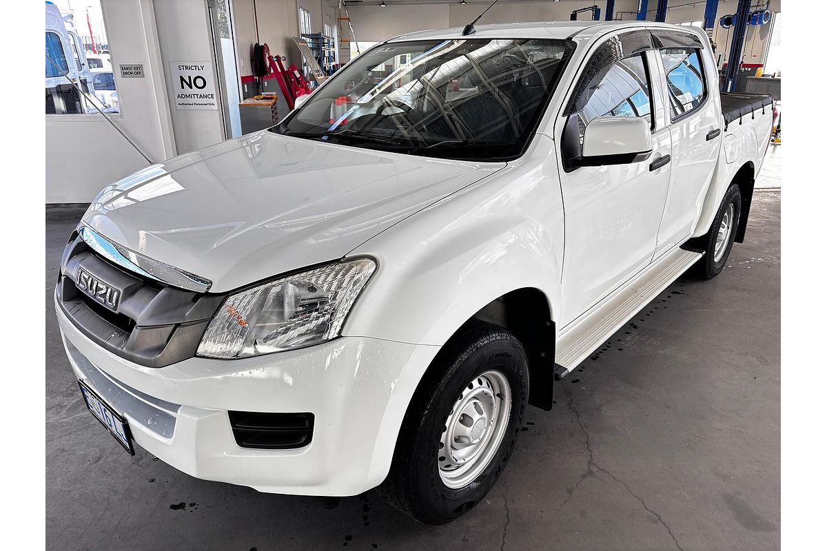 2015 Isuzu D-MAX SX High Ride Rear Wheel Drive