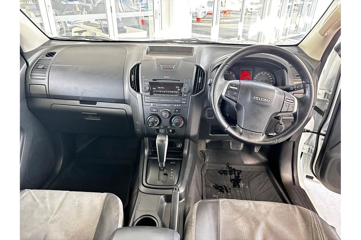 2015 Isuzu D-MAX SX High Ride Rear Wheel Drive