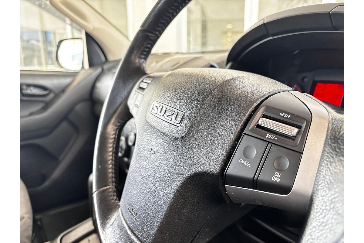 2015 Isuzu D-MAX SX High Ride Rear Wheel Drive