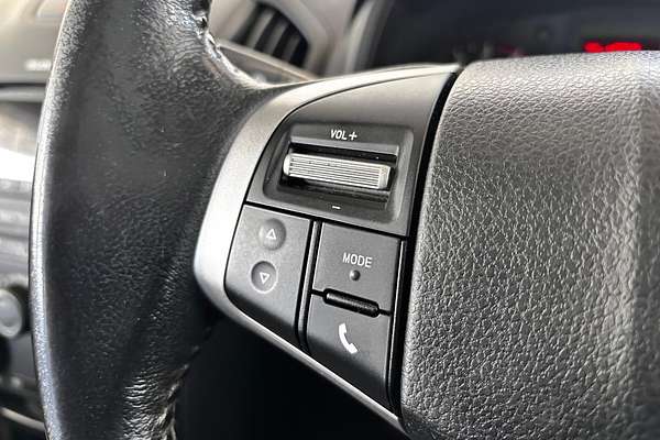2015 Isuzu D-MAX SX High Ride Rear Wheel Drive