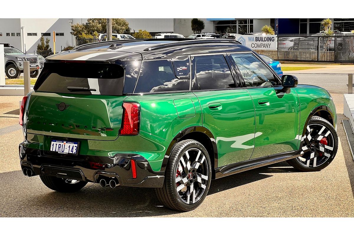2025 MINI Countryman JCW Favoured U25