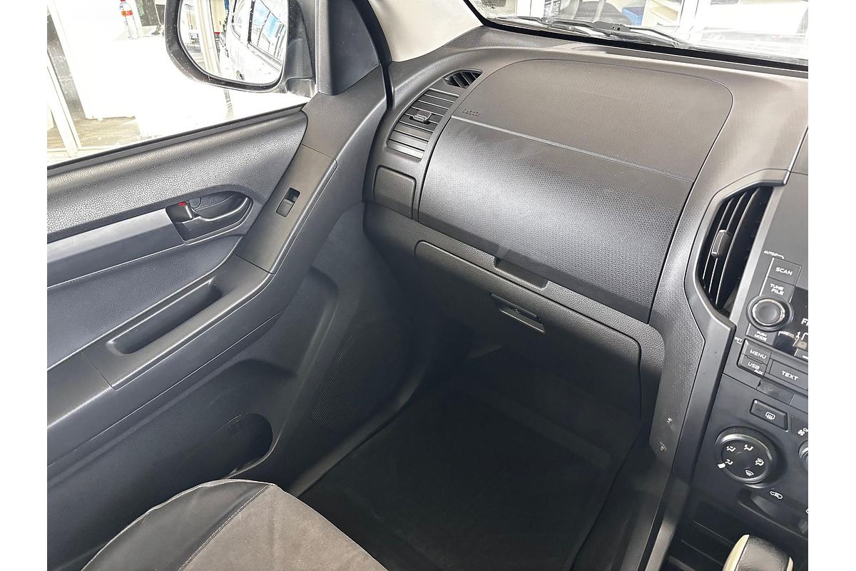 2015 Isuzu D-MAX SX High Ride Rear Wheel Drive