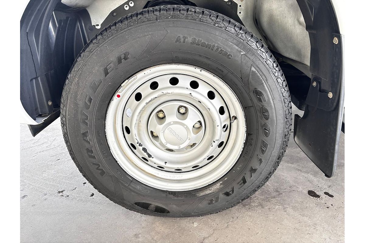 2015 Isuzu D-MAX SX High Ride Rear Wheel Drive