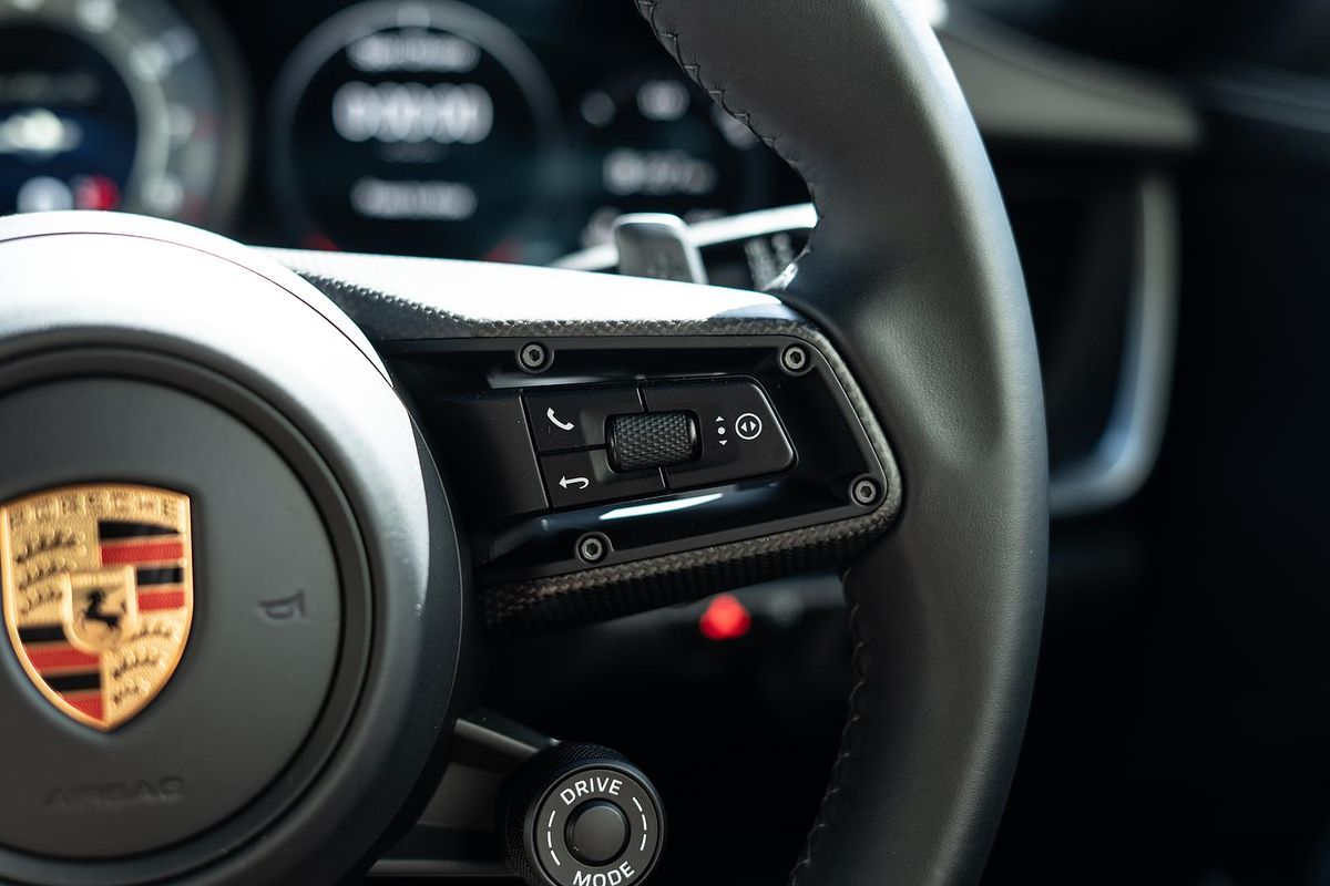 2022 Porsche 911 Turbo S 992