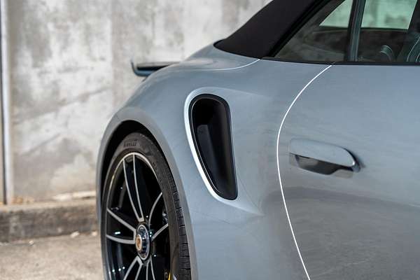 2022 Porsche 911 Turbo S 992