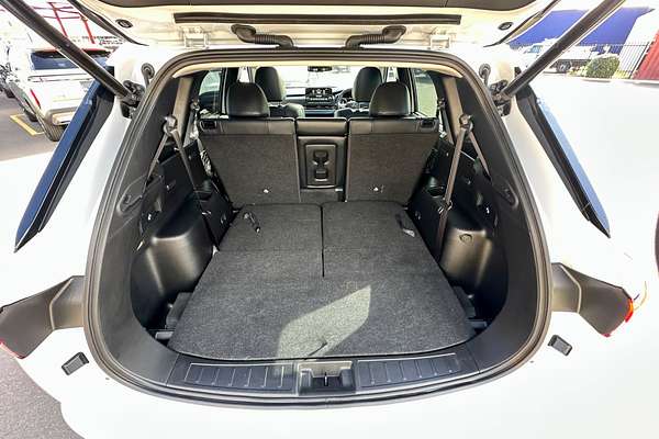 2024 Mitsubishi Outlander Exceed ZM