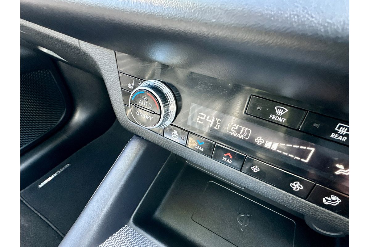 2024 Mitsubishi Outlander Exceed ZM