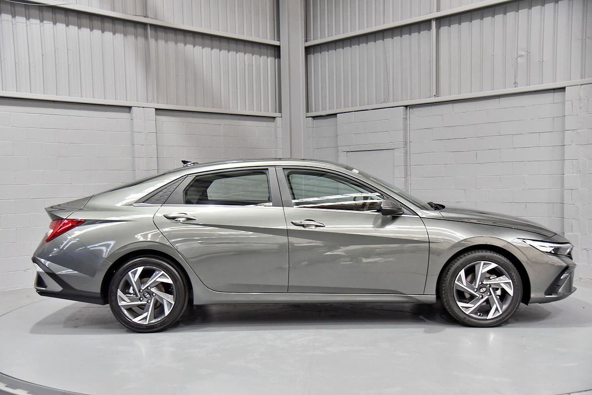 2024 Hyundai i30 Elite CN7.V2