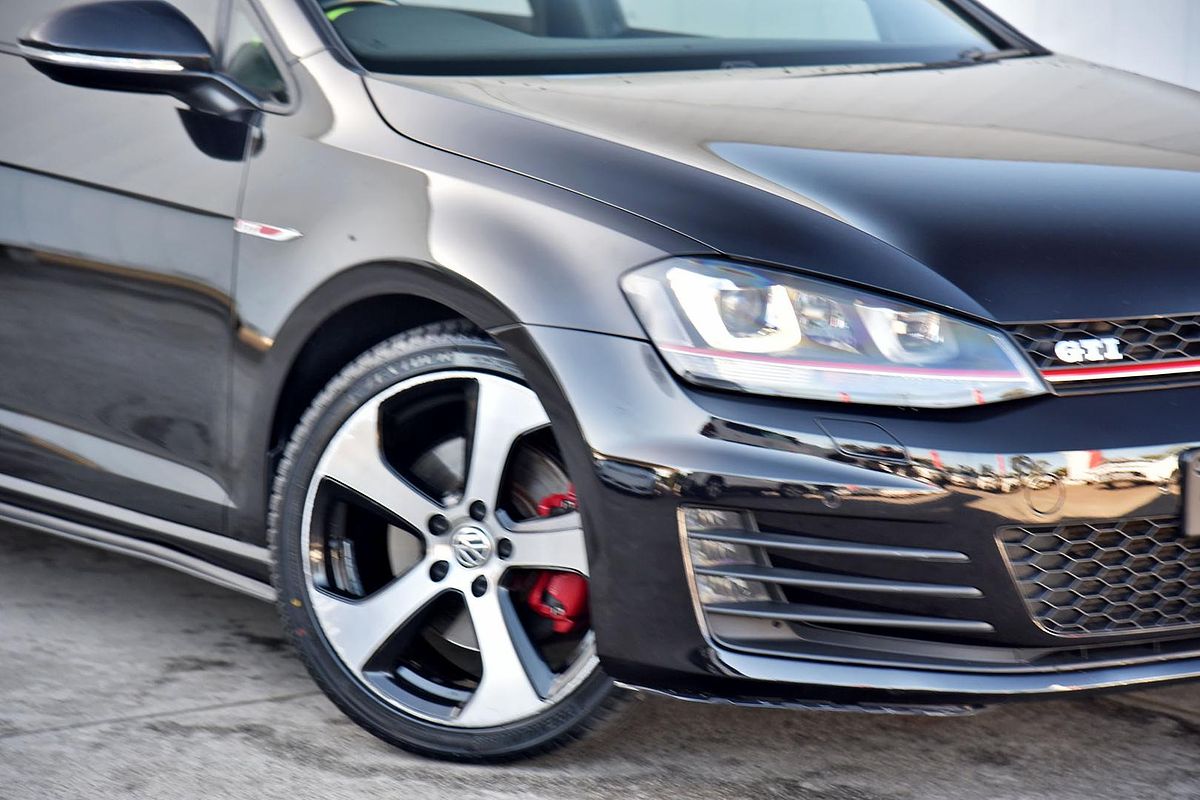 2015 Volkswagen Golf GTI 7