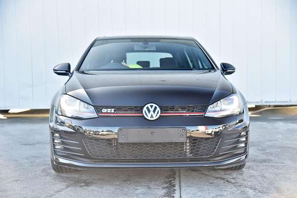 2015 Volkswagen Golf GTI 7