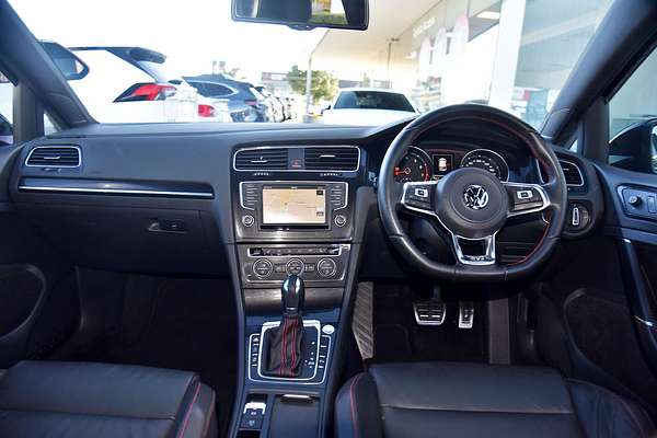 2015 Volkswagen Golf GTI 7