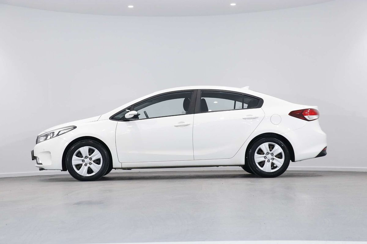 2017 Kia Cerato S YD