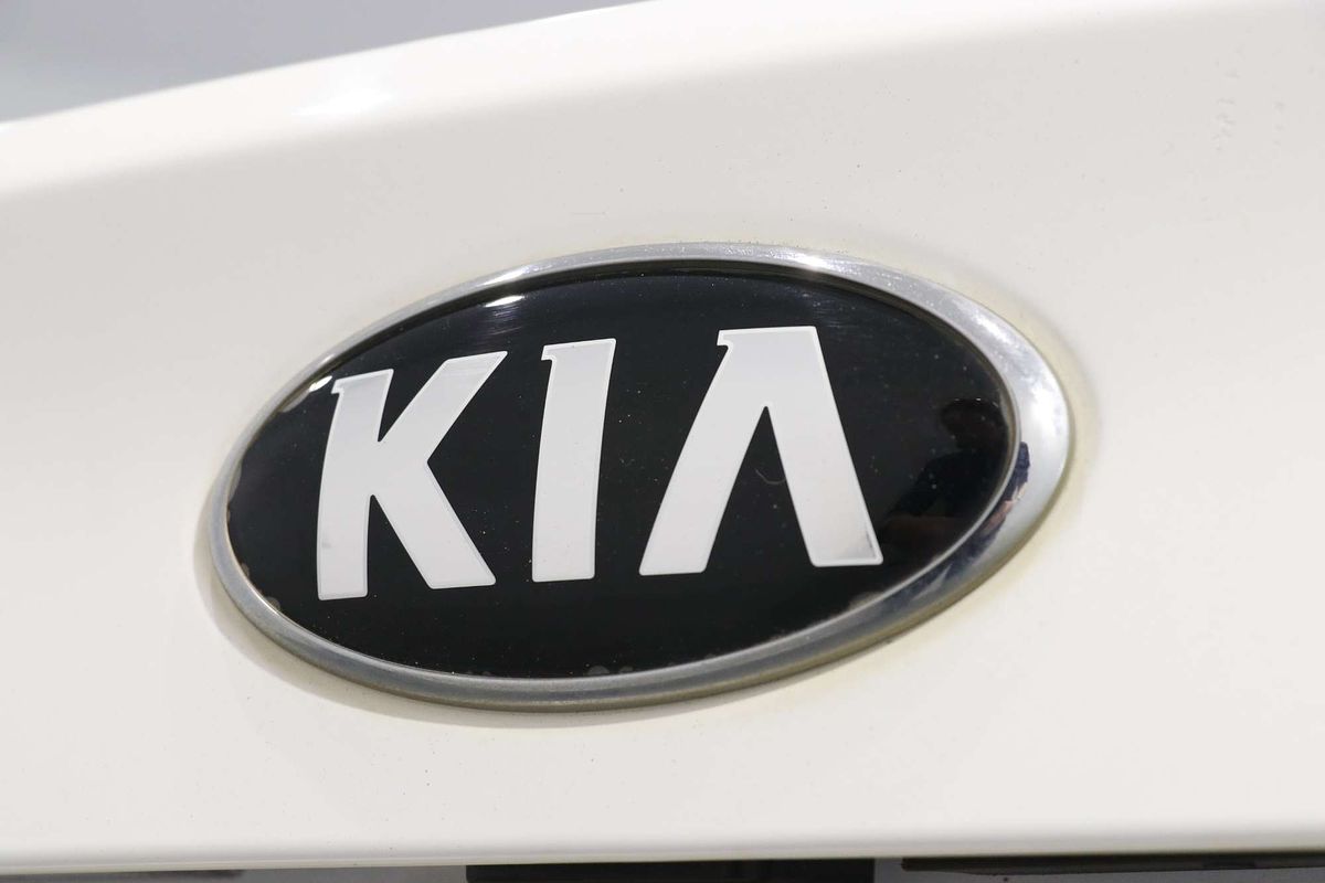 2017 Kia Cerato S YD