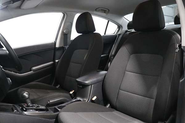 2017 Kia Cerato S YD