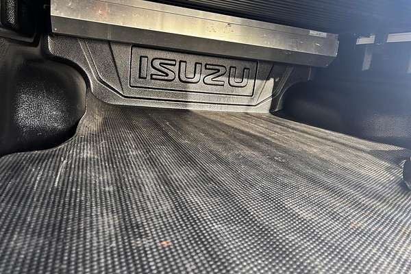 2021 Isuzu D-MAX RG MY22 X-TERRAIN