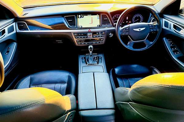 2015 Hyundai Genesis Ultimate Pack DH