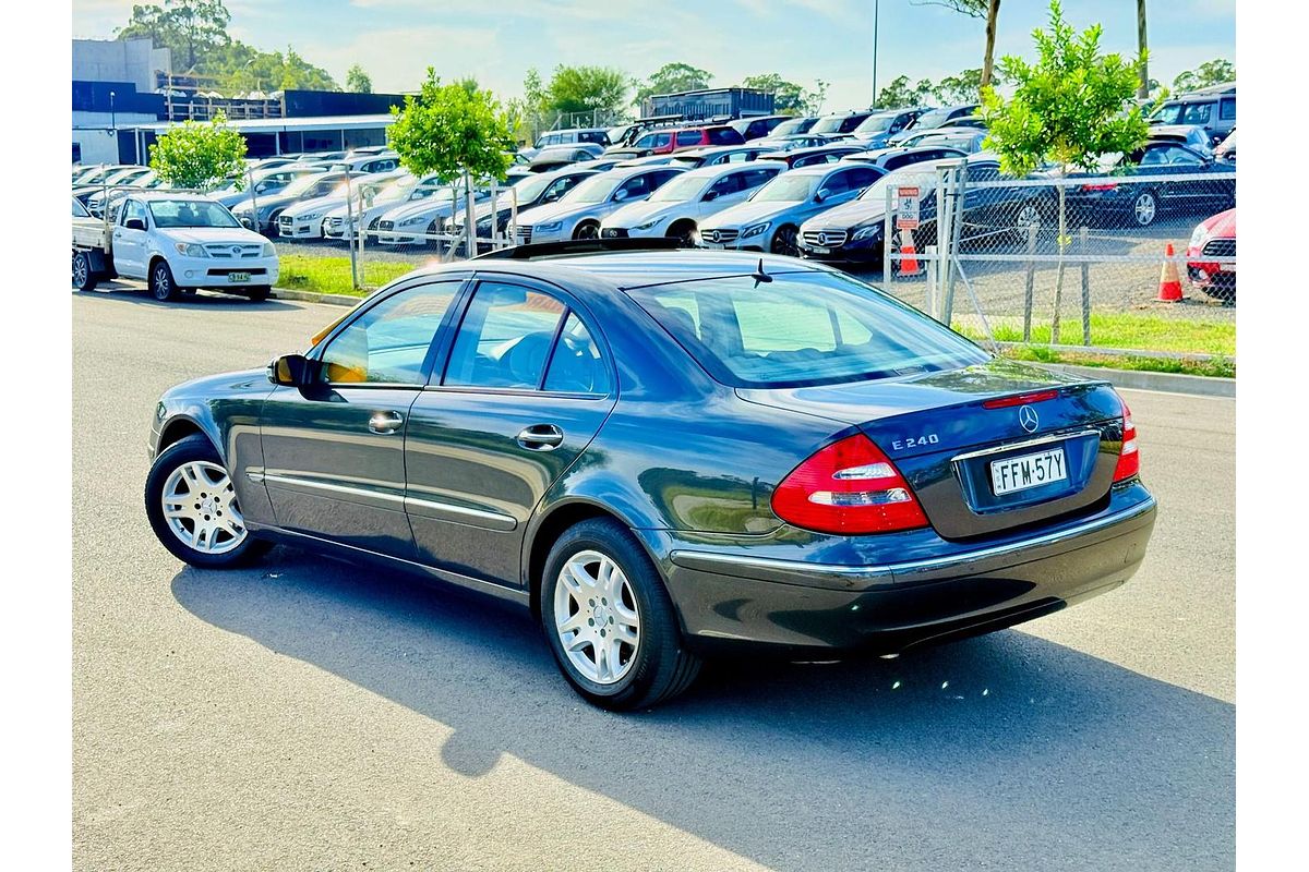 2003 Mercedes-Benz E-Class E240 Avantgarde W211