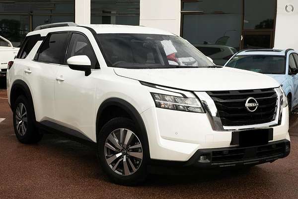 2024 Nissan Pathfinder Ti R53