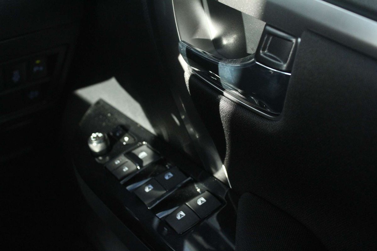 2025 Toyota Fortuner GXL GUN156R