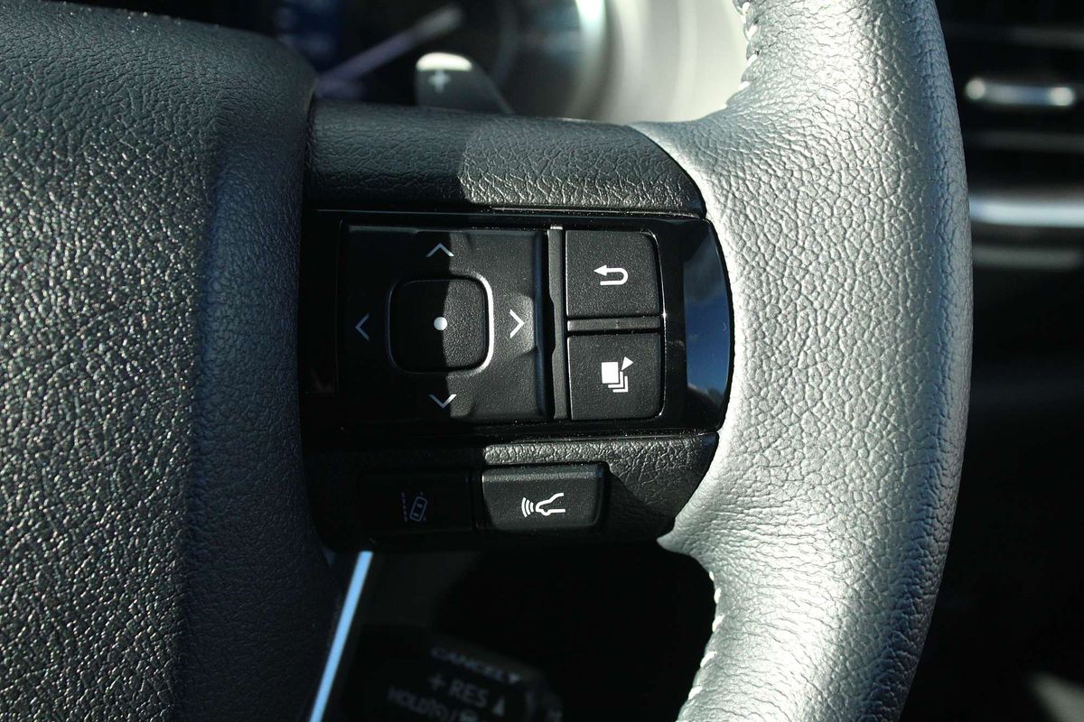 2025 Toyota Fortuner GXL GUN156R
