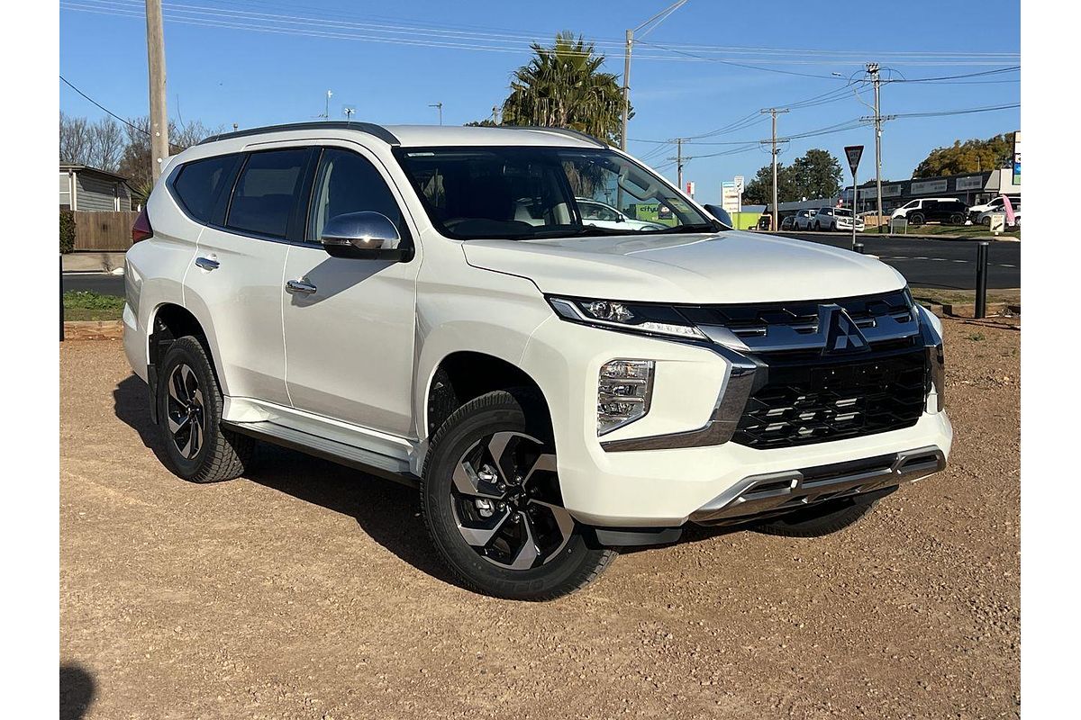 2024 Mitsubishi Pajero Sport GLS QG