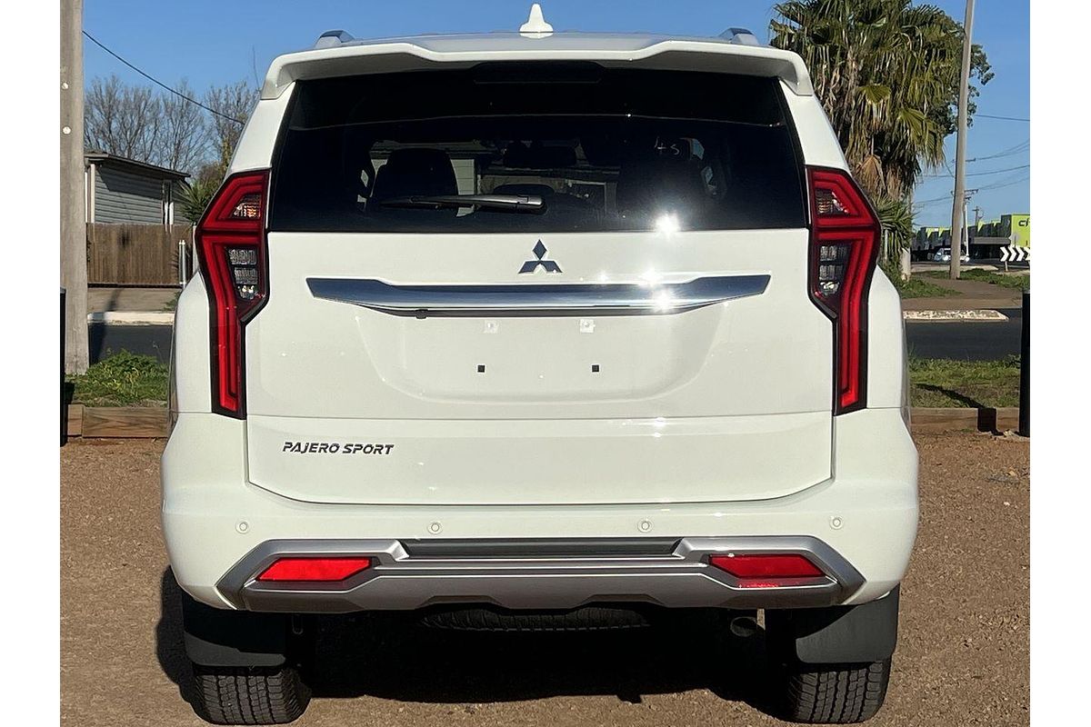 2024 Mitsubishi Pajero Sport GLS QG