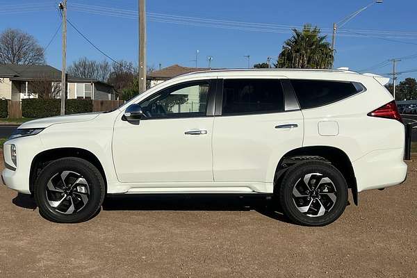 2024 Mitsubishi Pajero Sport GLS QG