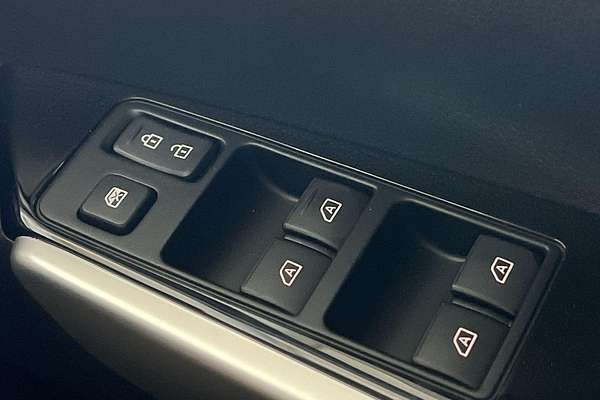 2024 Mitsubishi Pajero Sport GLS QG
