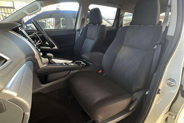 2024 Mitsubishi Pajero Sport GLS QG