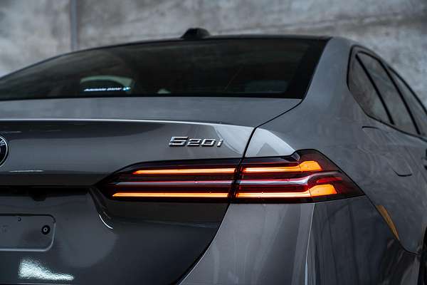 2023 BMW 5 Series 520i M Sport G60
