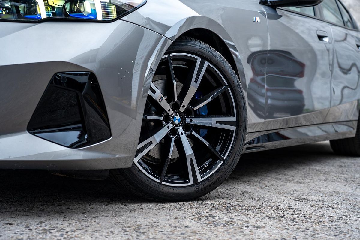 2023 BMW 5 Series 520i M Sport G60