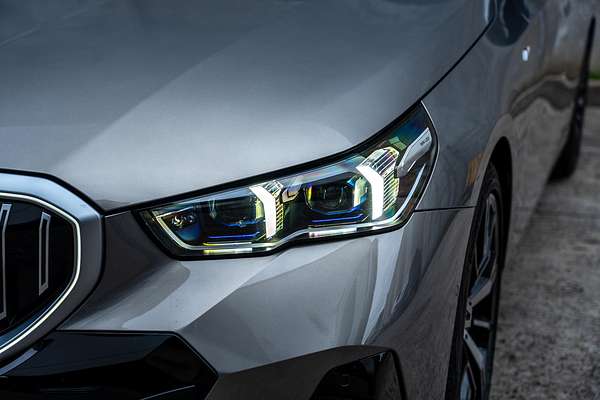 2023 BMW 5 Series 520i M Sport G60