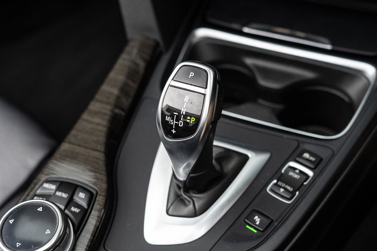 2014 BMW 4 Series 428i Luxury Line F33