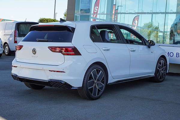 2025 Volkswagen Golf 110TSI R-Line 8.5
