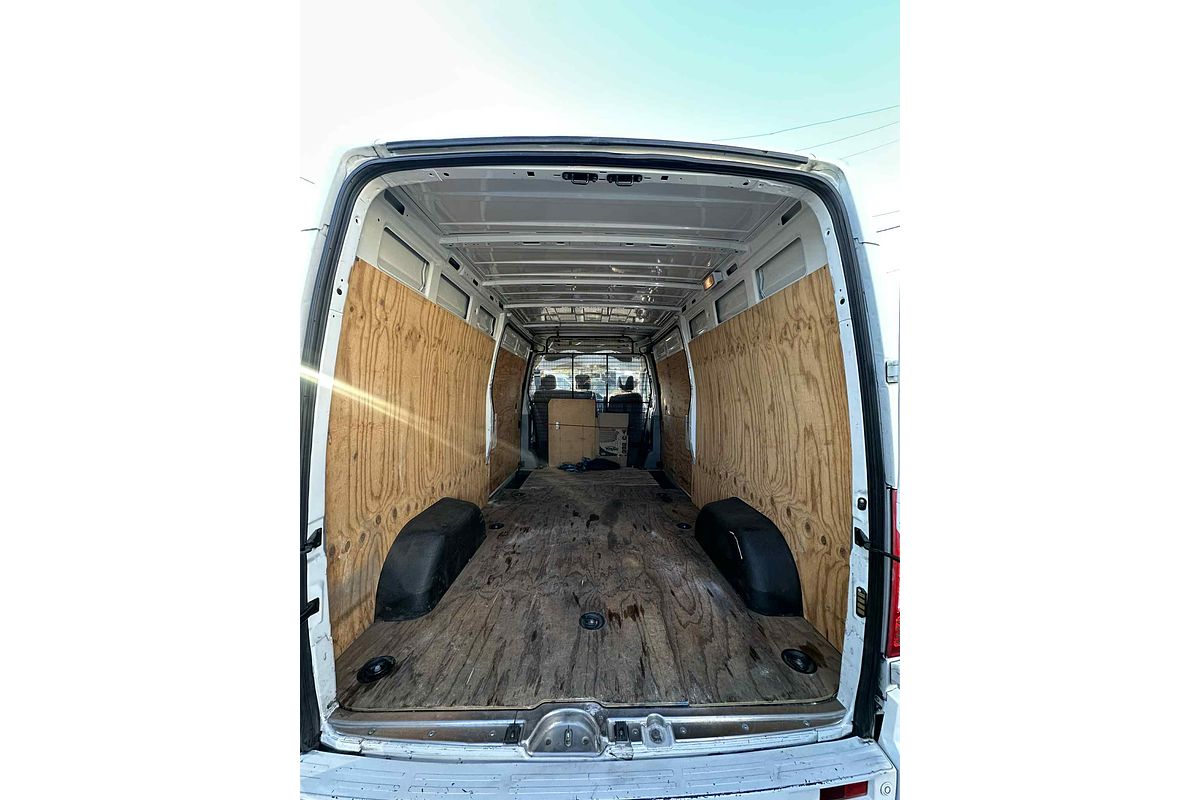 2018 LDV V80   LWB