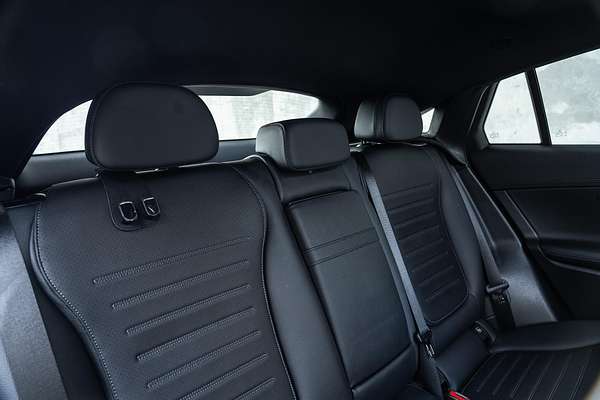 2024 Mercedes-Benz GLC-Class GLC300 C254